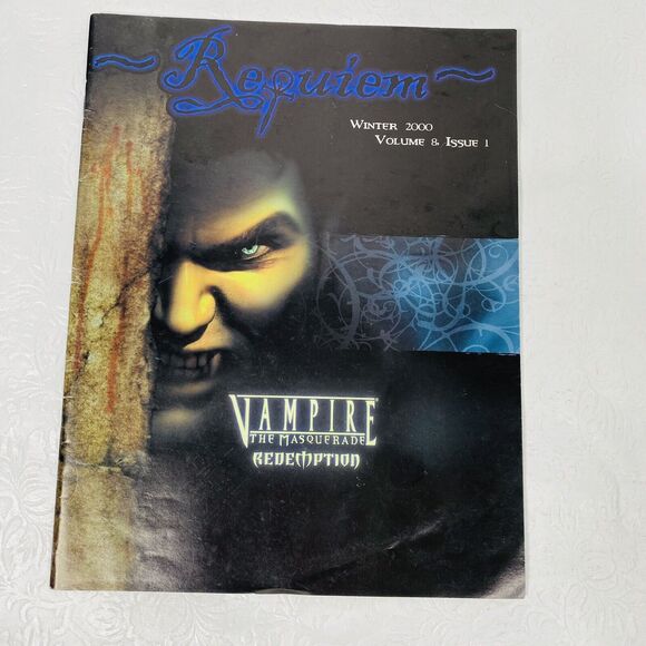 Lot 3 Vampire Magazines Books - Picture 7 of 16